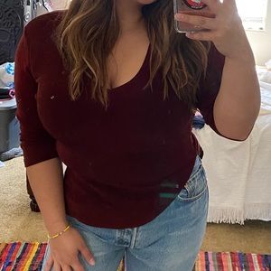 Y. At heart vintage v neck